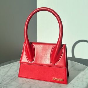 Jacquemus Le grand Chiquito